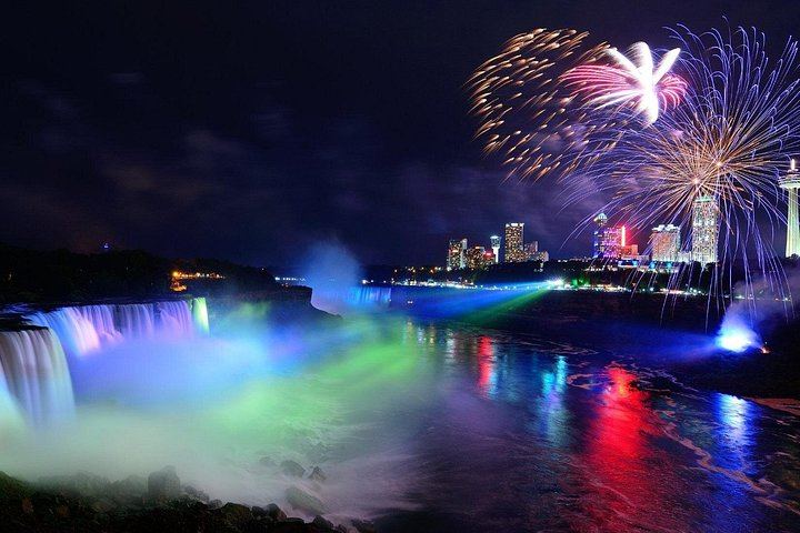 Toronto Evening Coach Tour to Niagara Falls with Whirlpool Rapids and Maple Tasting (9/12)