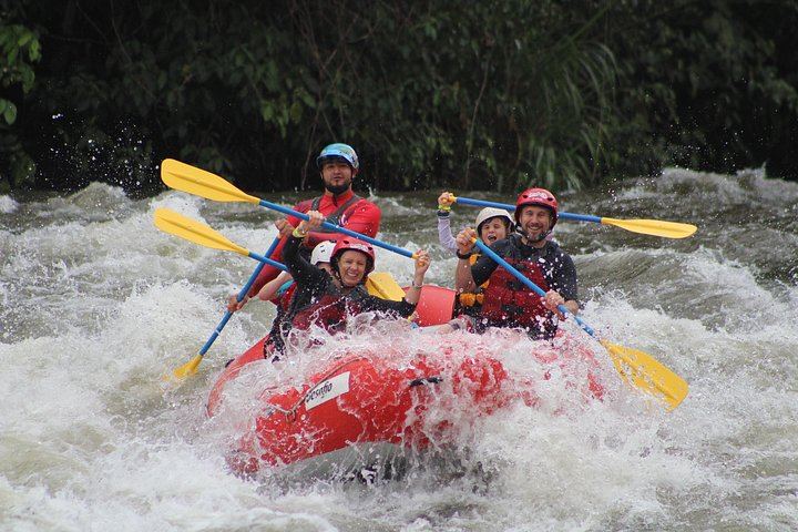 Gravity Falls Waterfall Jumping and River Rafting Extreme Combo, La Fortuna (7/10)