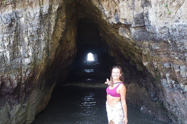 Playa Ventanas Beach Caves, Uvita Waterfalls and Portalon: Natural Slide, Cliff Jumps (7/9)