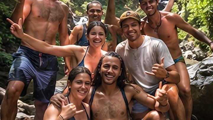 Maui Waterfall Hike with Optional Cliff Jumping and GoPro Photos, 3.5 Hours (3/12)