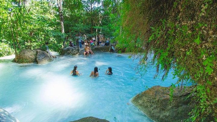 Erawan Falls Day Tour from Bangkok with Hotel Pickup, Fruit and Soi Rambuttri Option (1/10)