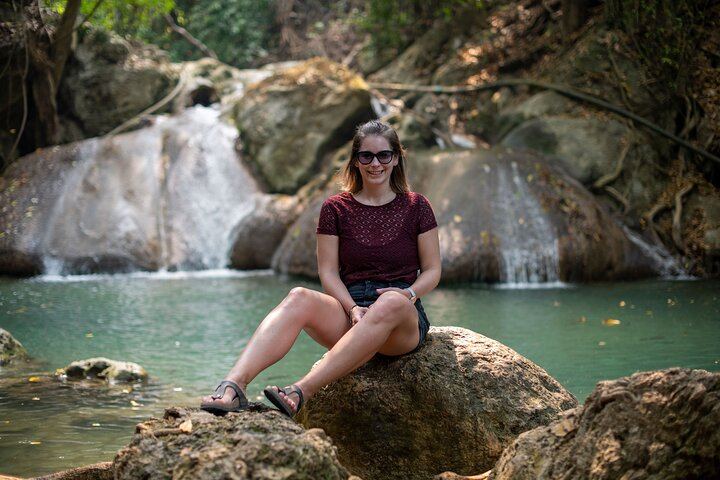 Erawan Falls, Srinakarin Lake and Train Ride Day Tour from Kanchanaburi (1/12)