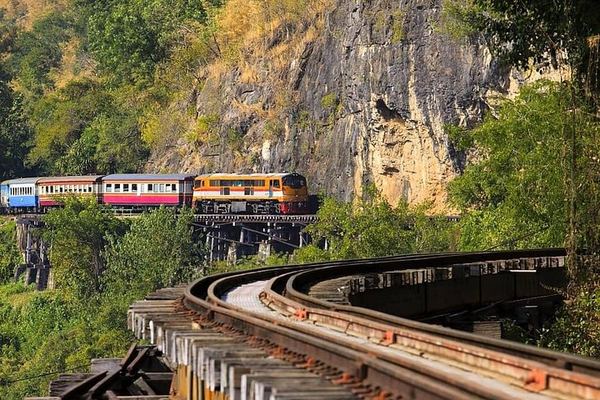 Erawan Falls, Srinakarin Lake and Train Ride Day Tour from Kanchanaburi