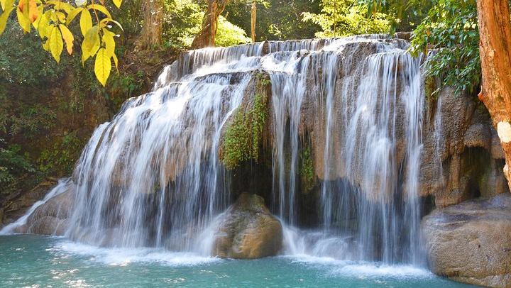 Private Day Trip from Bangkok: Kanchanaburi War Cemetery, Kwai Bridge and Erawan (1/10)