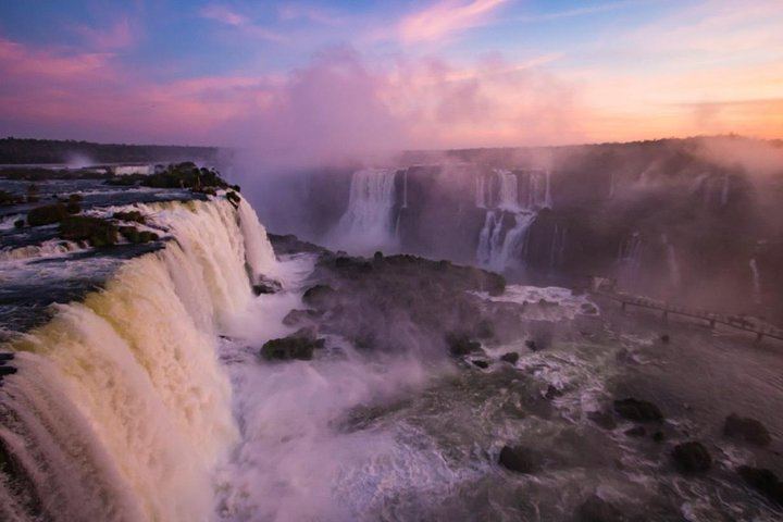 Iguassu Falls Sunrise Tour before the Gates Open, Thursday to Saturday, Foz do Iguacu (1/6)