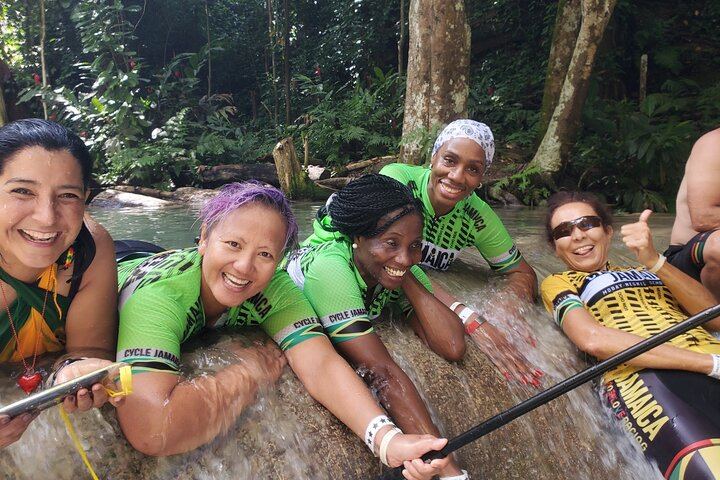 Dunn's River Falls Guided Climb with Holiday Services from Ocho Rios Hotels (2/12)