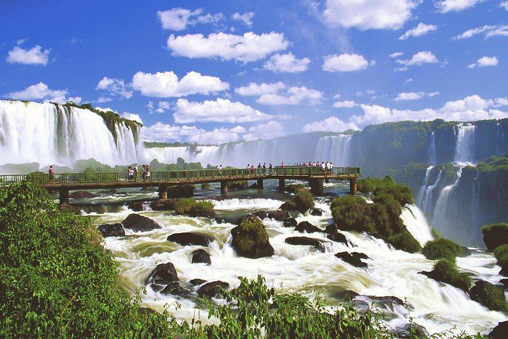 Brazilian Falls Walkways, Macuco Safari Boat, 10-Minute Helicopter and Bird Park (1/12)