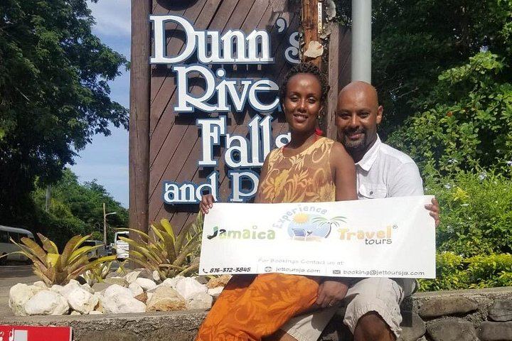 Dunn's River Falls Day Tour with Entrance Fees, Columbus Park and Pier Pickup (2/12)