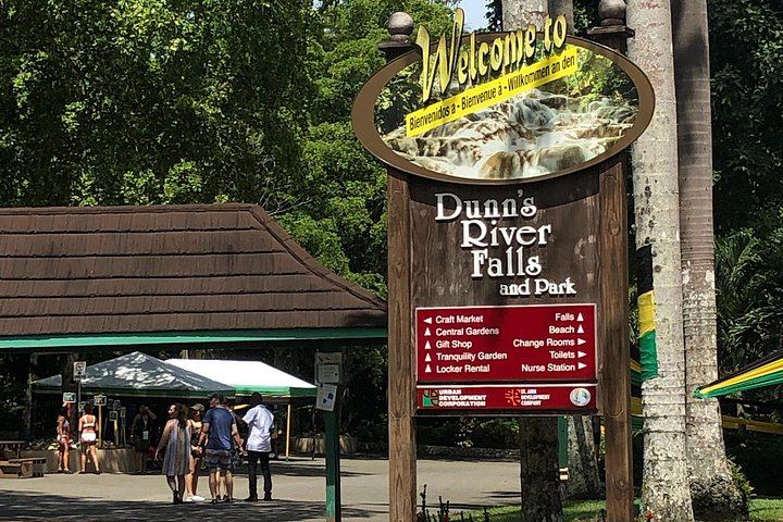 Dunn's River Falls Day Tour with Entrance Fees, Columbus Park and Pier Pickup (11/12)