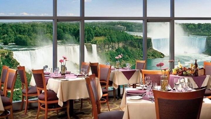 Niagara Falls Day and Evening Tour from Toronto with Boat Cruise and Optional Dinner (2/12)