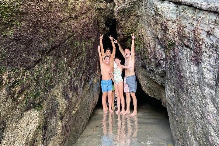 Playa Ventanas Beach Caves, Uvita Waterfalls and Portalon: Natural Slide, Cliff Jumps (1/9)