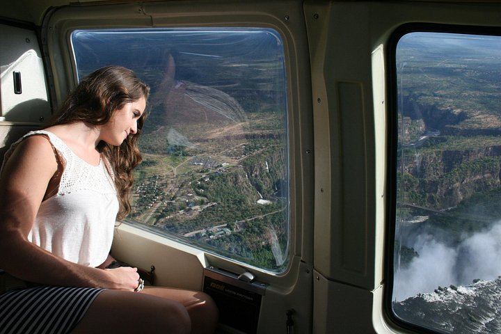 Flight of Angels Helicopter Flight over Mosi-oa-Tunya National Park and Victoria Falls (1/5)