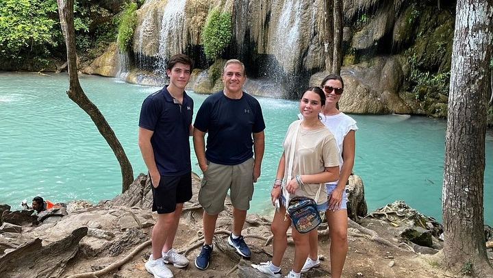 Damnoen Saduak Floating Market, Mae Klong Railway Market and Erawan Falls Day Trip (1/12)