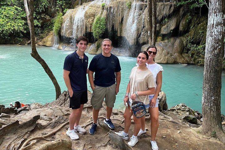 Damnoen Saduak Floating Market, Mae Klong Railway Market and Erawan Falls Day Trip (1/12)