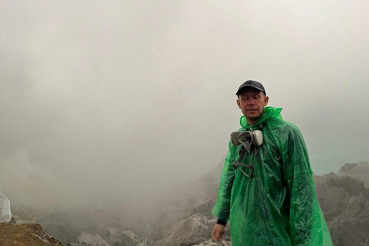 Private Tumpak Sewu, Bromo Jeep and Ijen Blue Fire Tour from Malang or Surabaya (9/12)