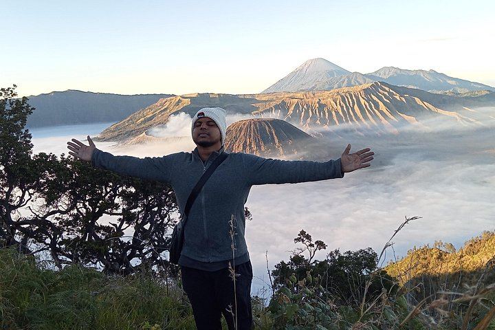 Private Tumpak Sewu, Bromo Jeep and Ijen Blue Fire Tour from Malang or Surabaya (6/12)