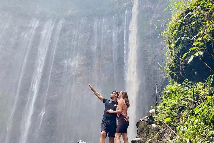 Private Tumpak Sewu, Bromo Jeep and Ijen Blue Fire Tour from Malang or Surabaya (7/12)