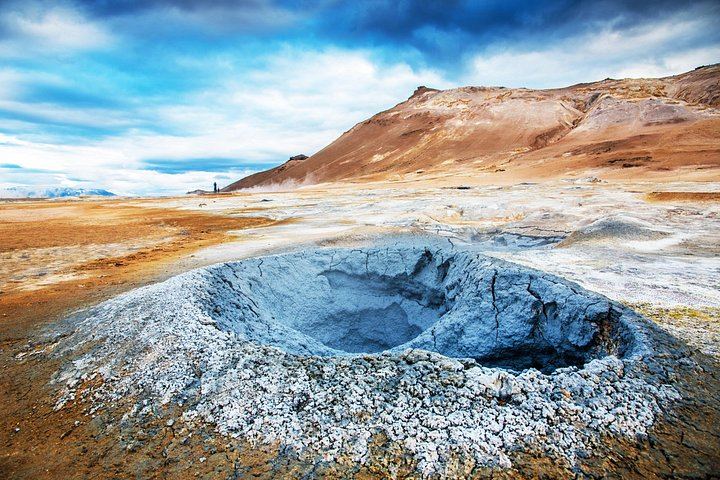 Half-Day Small Group from Akureyri: Godafoss, Hverir, Grjotagja Cave and Dimmuborgir (10/12)