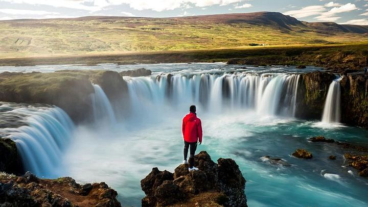 Godafoss Cruise Ship Excursion from Akureyri Port via Fnjoskadalur Valley and Viewpoint (4/4)