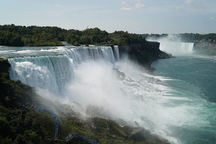 Boston to Niagara Falls 2-Day Tour: Night Views, Hotel Stay, Optional Classic Tour (3/12)