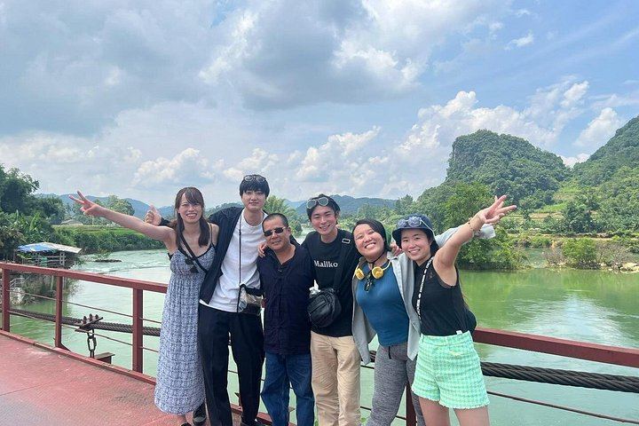 Ban Gioc Waterfall and Angel Mountain 2-Day Car Tour with Quay Son River Stay (11/12)
