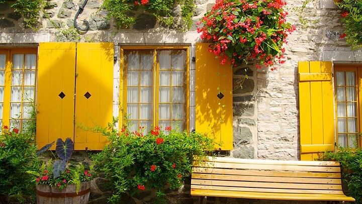 Montreal Full-Day Trip: Montmorency Falls, Old Quebec Walk and Seasonal Add-Ons (2/12)