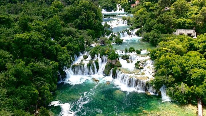 Krka Waterfalls and Skradin Beach Day Trip from Split in a Wi-Fi Coach (4/12)