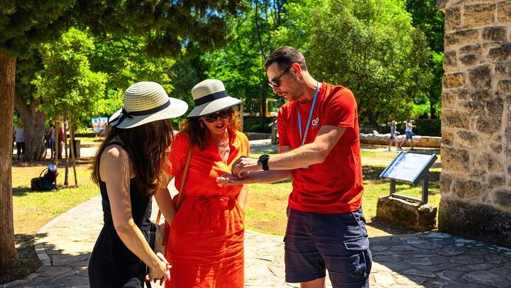 Krka Waterfalls Day Tour from Split with Boat Cruise and Optional Wine Tasting (4/11)