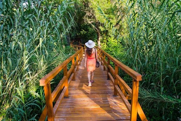 Krka Waterfalls Day Trip from Split with Primosten Beach Stop and Boat Cruise