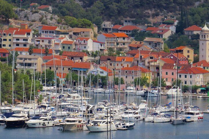 Krka Waterfalls and Skradin Beach Day Trip from Split in a Wi-Fi Coach (11/12)