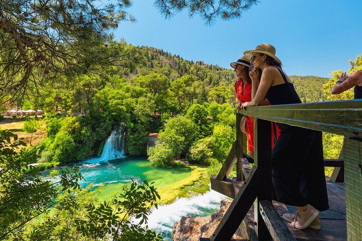 Krka Waterfalls Day Tour from Split with Boat Cruise and Optional Wine Tasting (9/11)