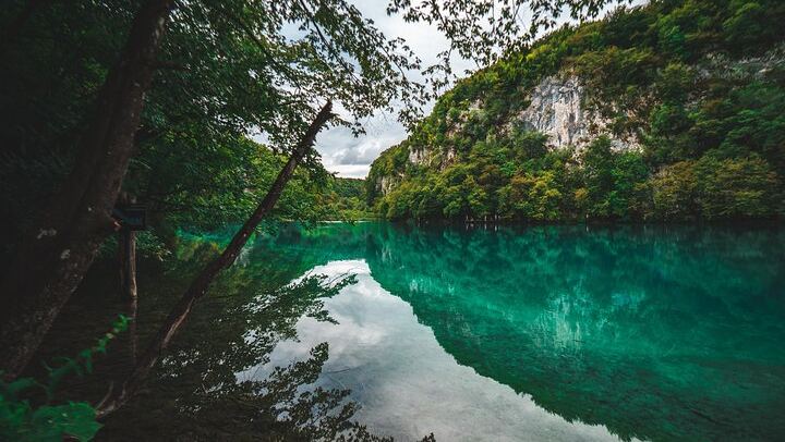 Private Plitvice Lakes Day Tour from Split with Coffee Stop and Boat Trip (1/12)