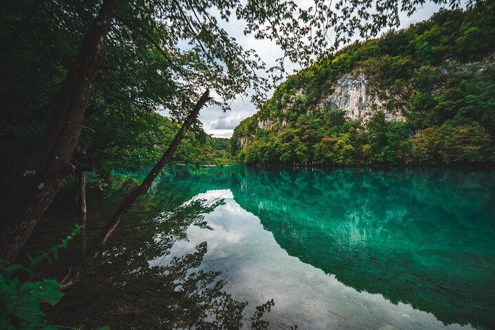 Plitvice Lakes Guided Day Trip from Split by Air-Conditioned Vehicle (10/12)
