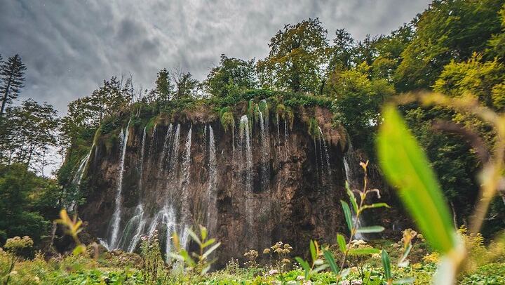 Self-Guided Plitvice Lakes Day Tour from Split with Boat and Train Rides (2/12)