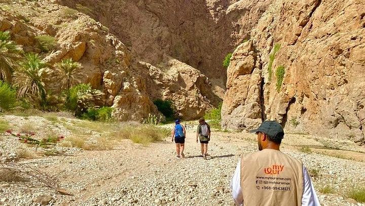 Wadi Shab Day Trip by Car from Muscat: Coastal Drive, Fishing Villages and Sinkhole (1/6)