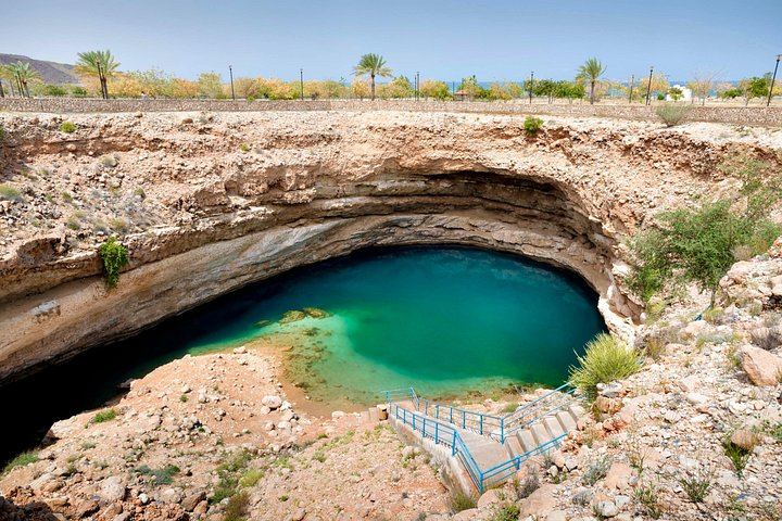Wadi Shab Day Trip by Car from Muscat: Coastal Drive, Fishing Villages and Sinkhole (6/6)