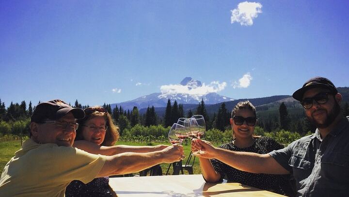 Mt. Hood and Gorge Waterfalls Day Tour with Two Vineyards, Lunch and Wine (1/12)