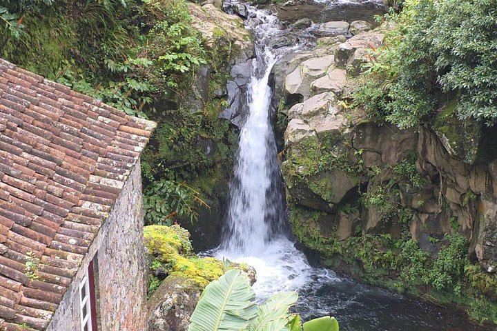 Full-Day Nordeste Waterfalls and Lighthouse Tour with Lunch, Sao Miguel (8/12)