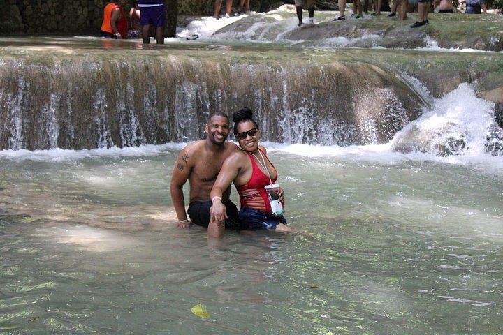 Family-Run Full-Day Blue Hole and Dunn's River Falls Tour with Entry Fees Included (11/12)