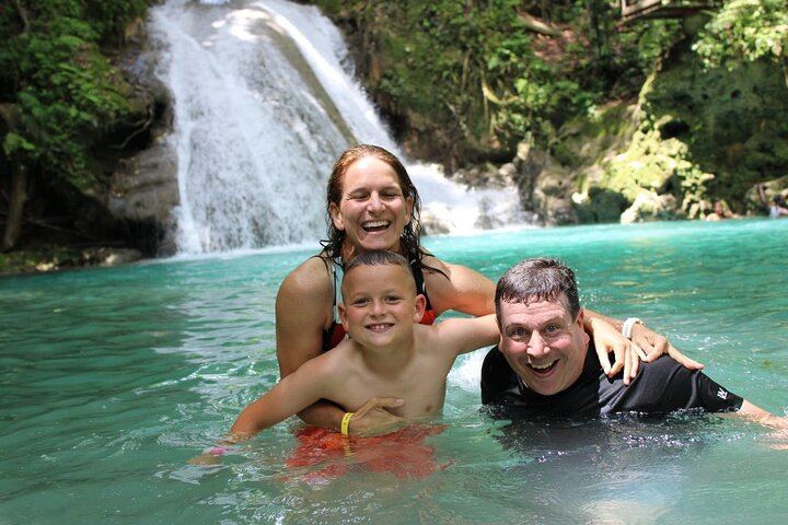 Family-Run Full-Day Blue Hole and Dunn's River Falls Tour with Entry Fees Included (2/12)