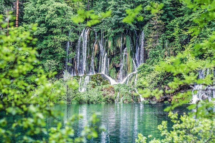 Plitvice Lakes Full-Day Tour from Zadar or Cruise Port with Lunch Package (3/9)