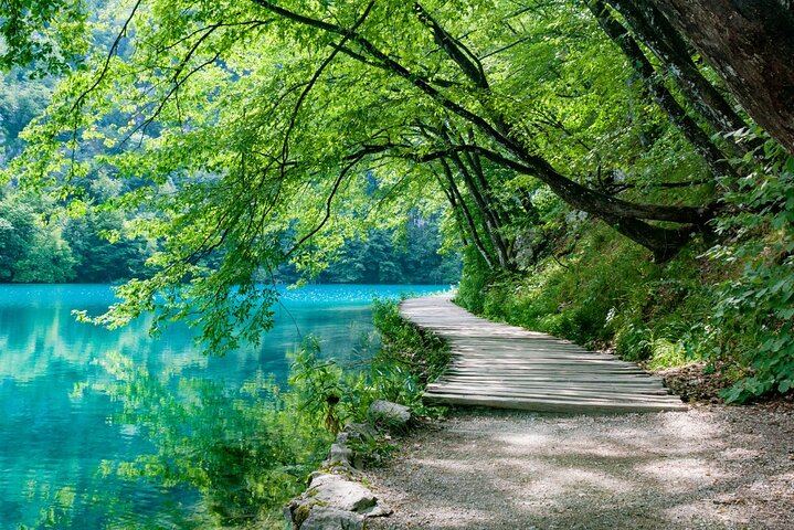 Plitvice Lakes Full-Day Tour from Zadar or Cruise Port with Lunch Package (2/9)