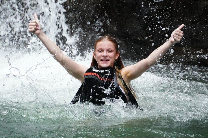 Paddle 9 Full-Day Waterfall Adventure in Quepos with Farm Lunch, 5 Stops (6/12)