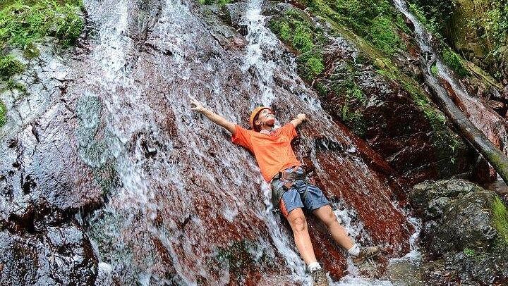 El Salto Waterfall Rappelling and Zipline Day Trip in Carite State Forest (2/6)