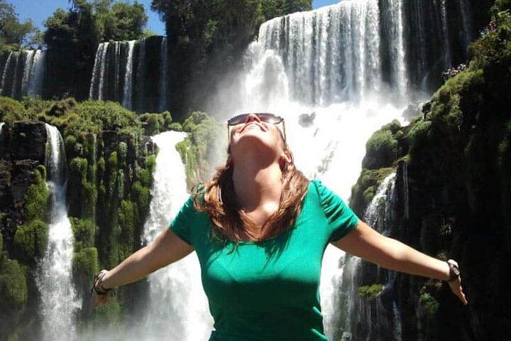 Puerto Iguazu to Brazilian Falls and Parque das Aves Bird Park Guided Tour (2/10)
