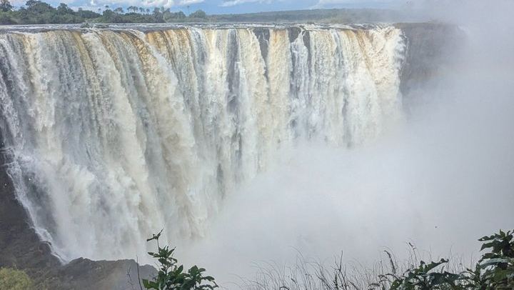 Slow-Paced Private Victoria Falls Day Across Zimbabwe, the Bridge and Zambia (4/12)