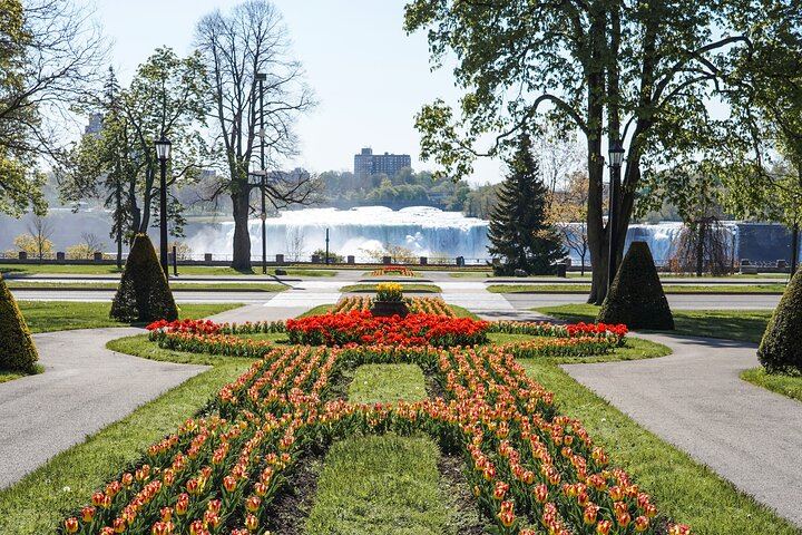 Niagara Falls Day Trip from Toronto with Journey Behind the Falls and Boat Cruise Upgrade (4/12)