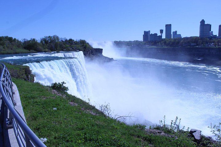 Niagara Falls State Park Guided Walk from SPoT: Terrapin Point and Maid of the Mist (2/10)