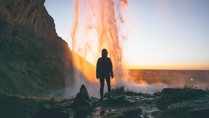 Reykjavik Day Tour to Seljalandsfoss, Skógafoss, Reynisfjara and Sólheimajökull Glacier (1/12)
