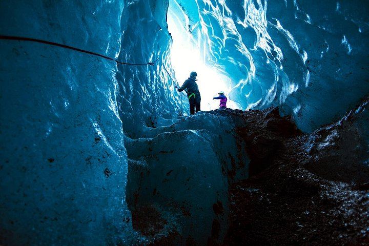 2-Day South Coast Tour with Skaftafell Glacier Hike, Blue Ice Cave and Jokulsarlon (4/9)